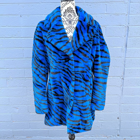 Guess Jackets & Blazers - Guess Federica Coat Zebra Print faux fur Coat NWT